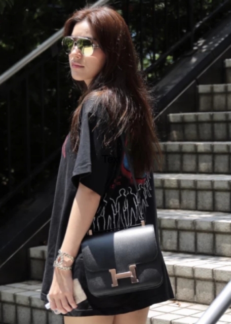 Hermes constance 24 black epsom rose