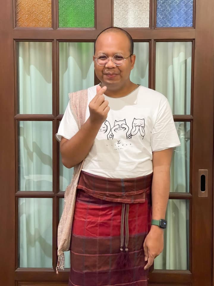 ไพรวัลย์ วรรณบุตร ไปเฝ้าแม่