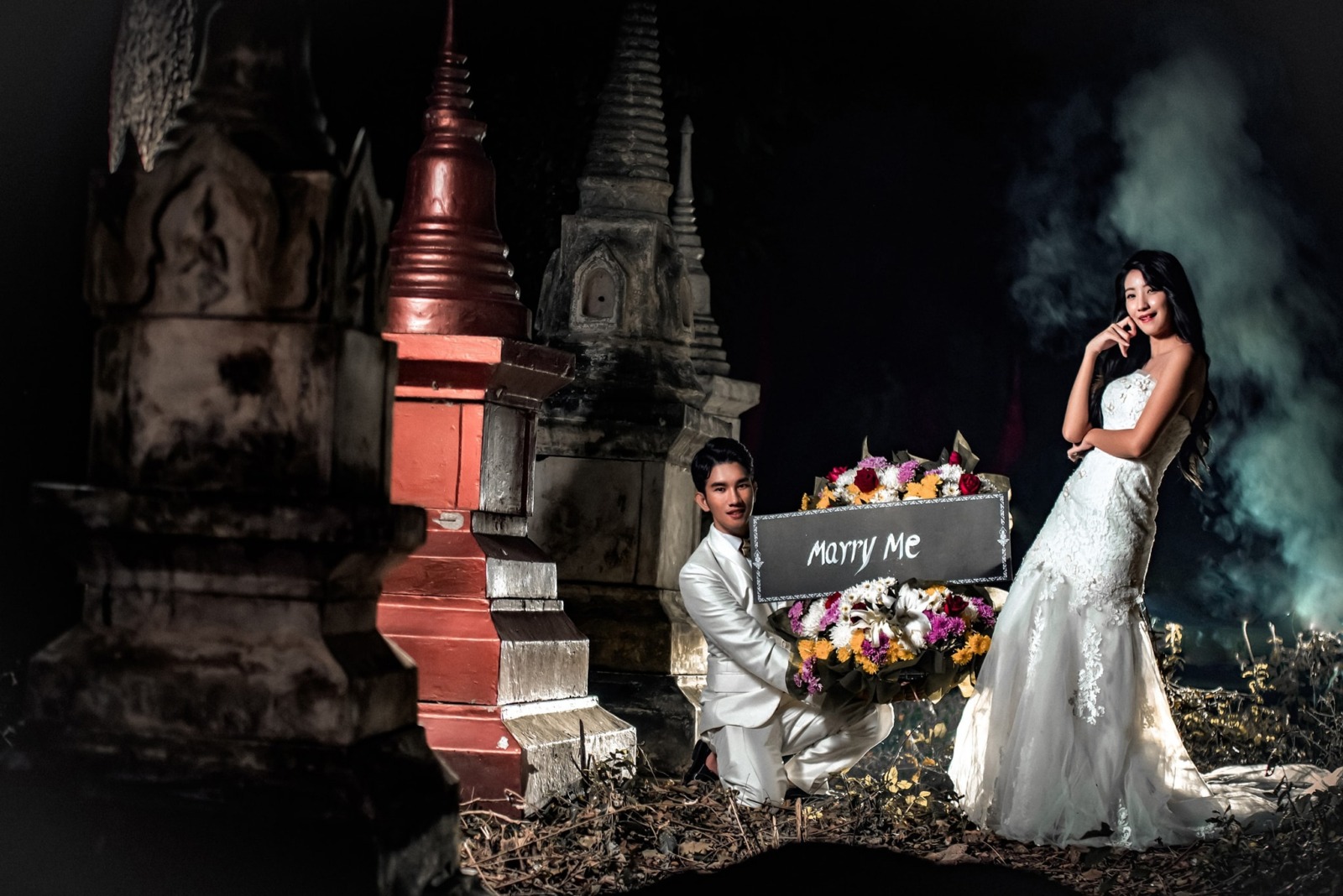 พรีเวดดิ้งกลางป่าช้า