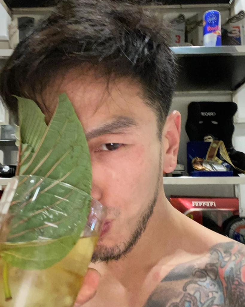บีม ศรัณยู กินน้ำกระท่อม
