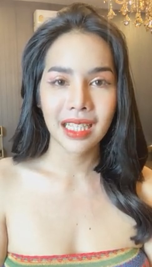 นารา เครปกระเทยตัดพ้อเพื่อนสนิท