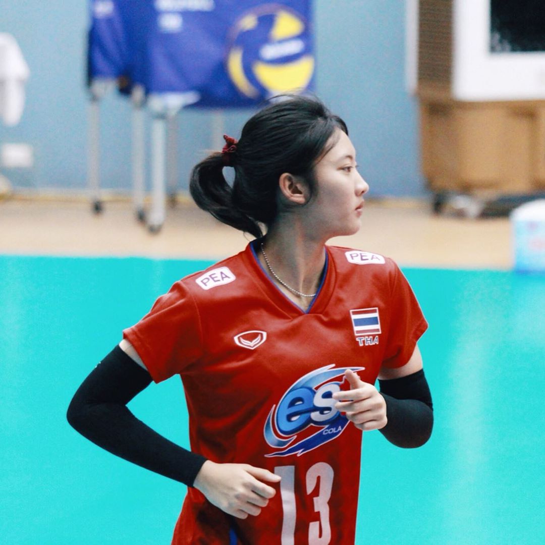 นุกนิก นักวอลเลย์บอลน่ารัก
