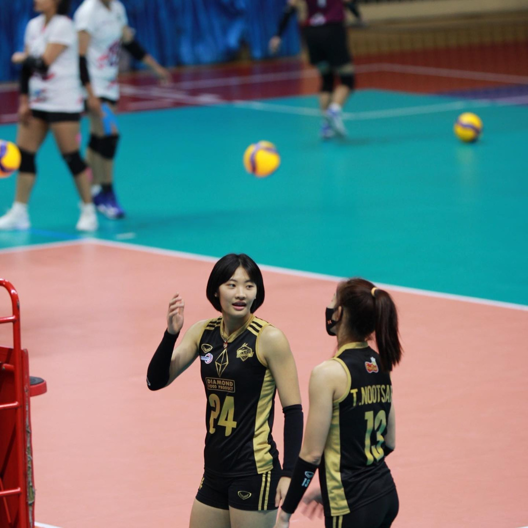 นุกนิก นักวอลเลย์บอลน่ารัก