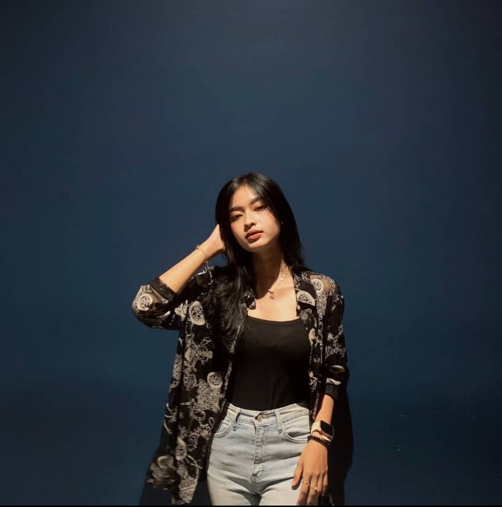 นิสยา (Nissya) สาวอินโดนีเซียที่ได้ชื่อว่าเป็น พนักงานทำความสะอาดที่สวยที่สุดในอาเซียน
