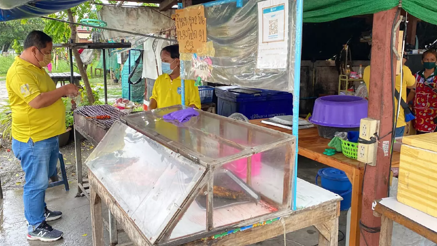 ผู้สื่อข่าวลงพื้นที่ ร้านไก่ย่าง