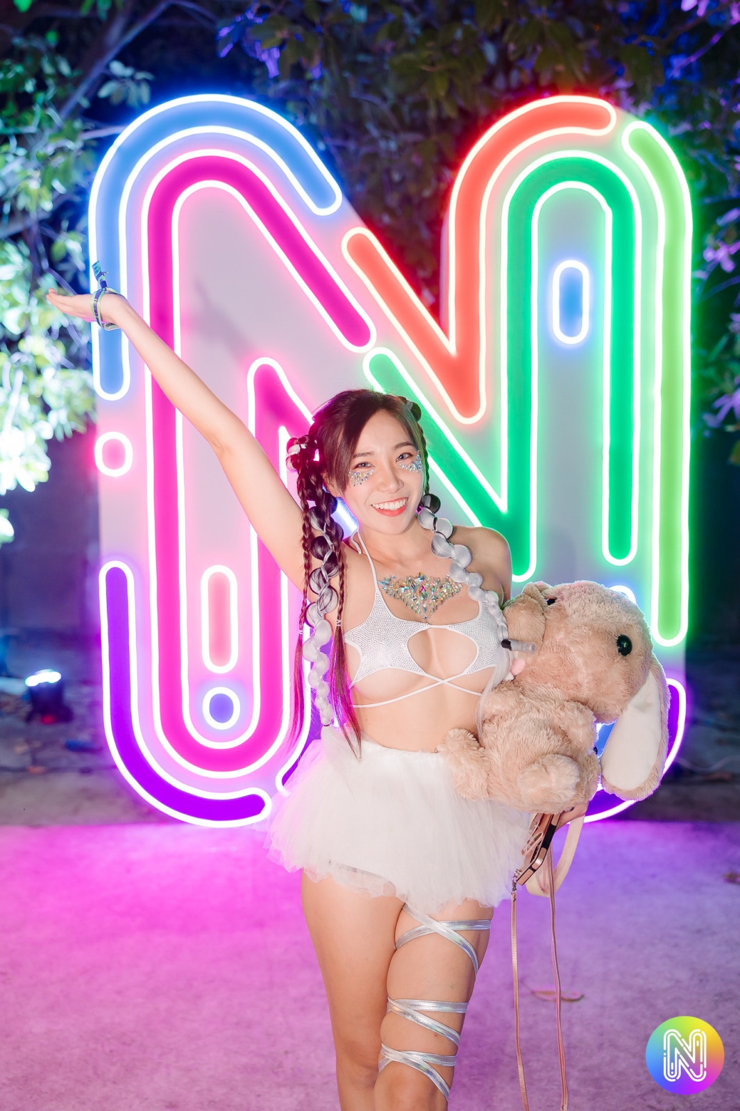 รีวิว “NEON Countdown 2022” งานเคาท์ดาวน์ที่มาพร้อมสุดยอดปาร์ตี้ต้อนรับปี 2023 คุ้มค่าแก่การรอคอย!