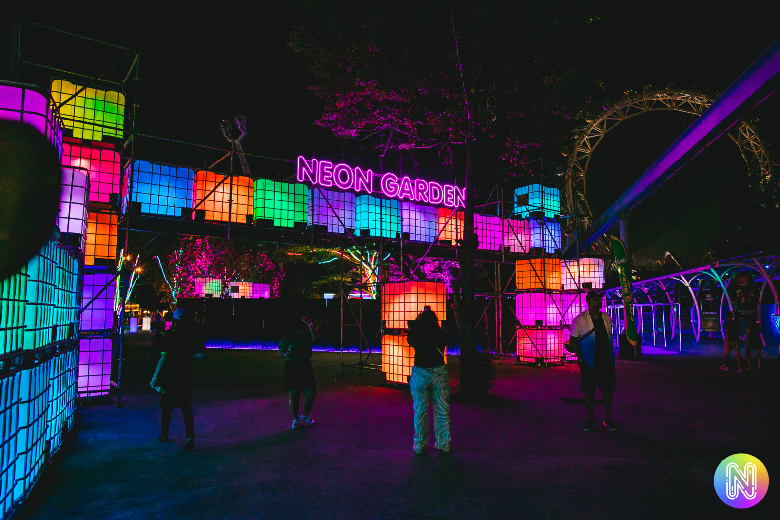 รีวิว “NEON Countdown 2022” งานเคาท์ดาวน์ที่มาพร้อมสุดยอดปาร์ตี้ต้อนรับปี 2023 คุ้มค่าแก่การรอคอย!
