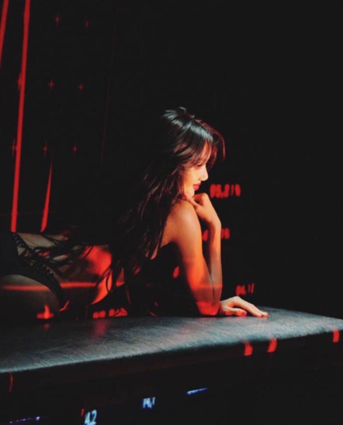ลิซ่า BLACKPINK Crazy Horse Paris