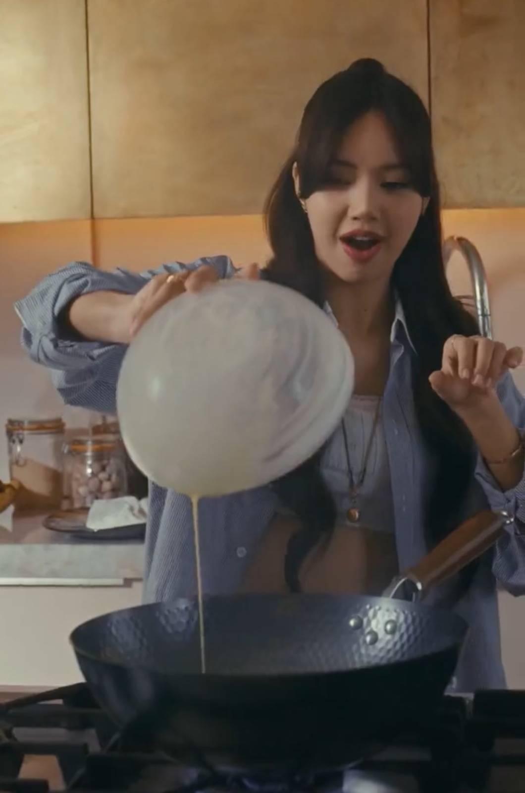 ลิซ่า BLACKPINK